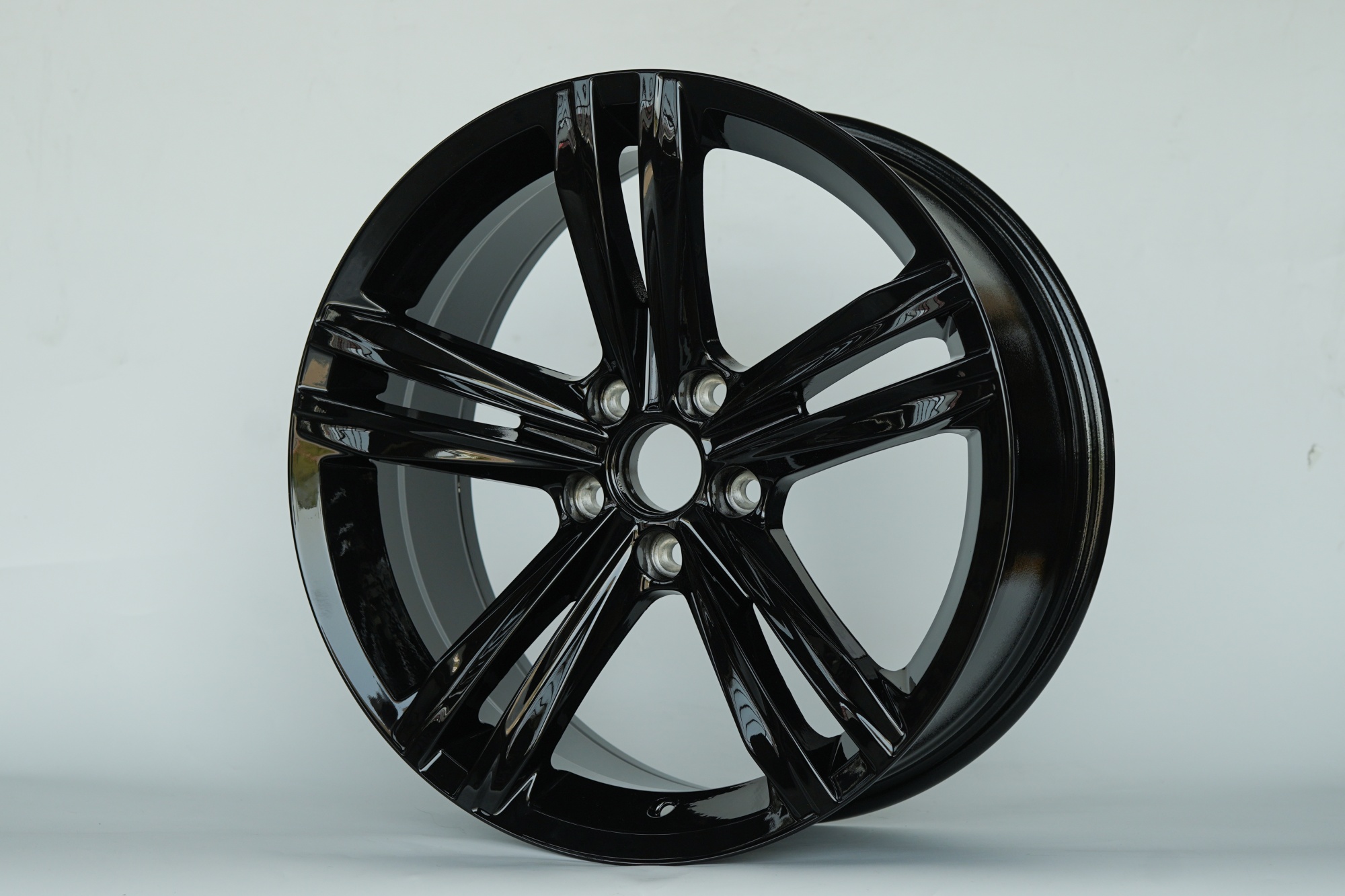 SHGW3111-18X8.0