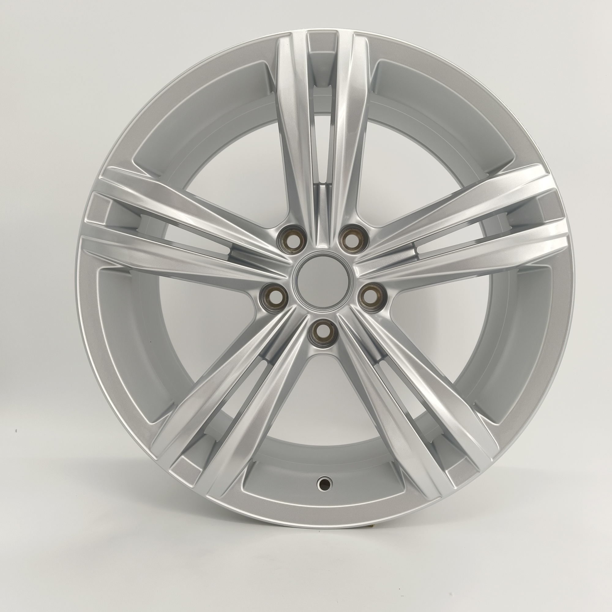 SHGW3111-18X8.0