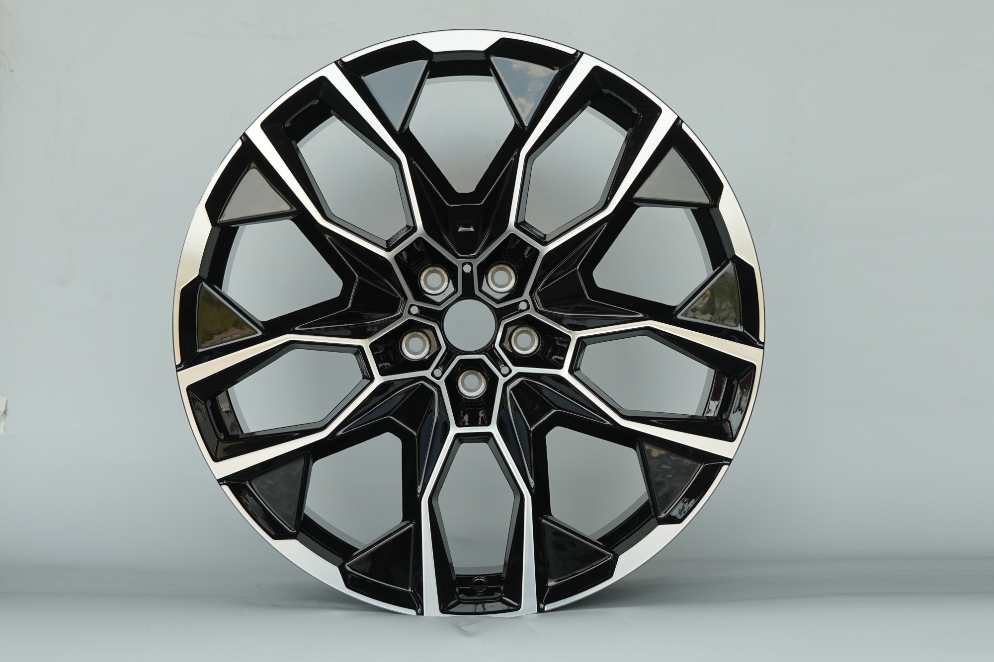 SHGW3151-22X9.5