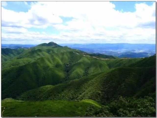 昆明十峰之黑风山一日登顶穿越