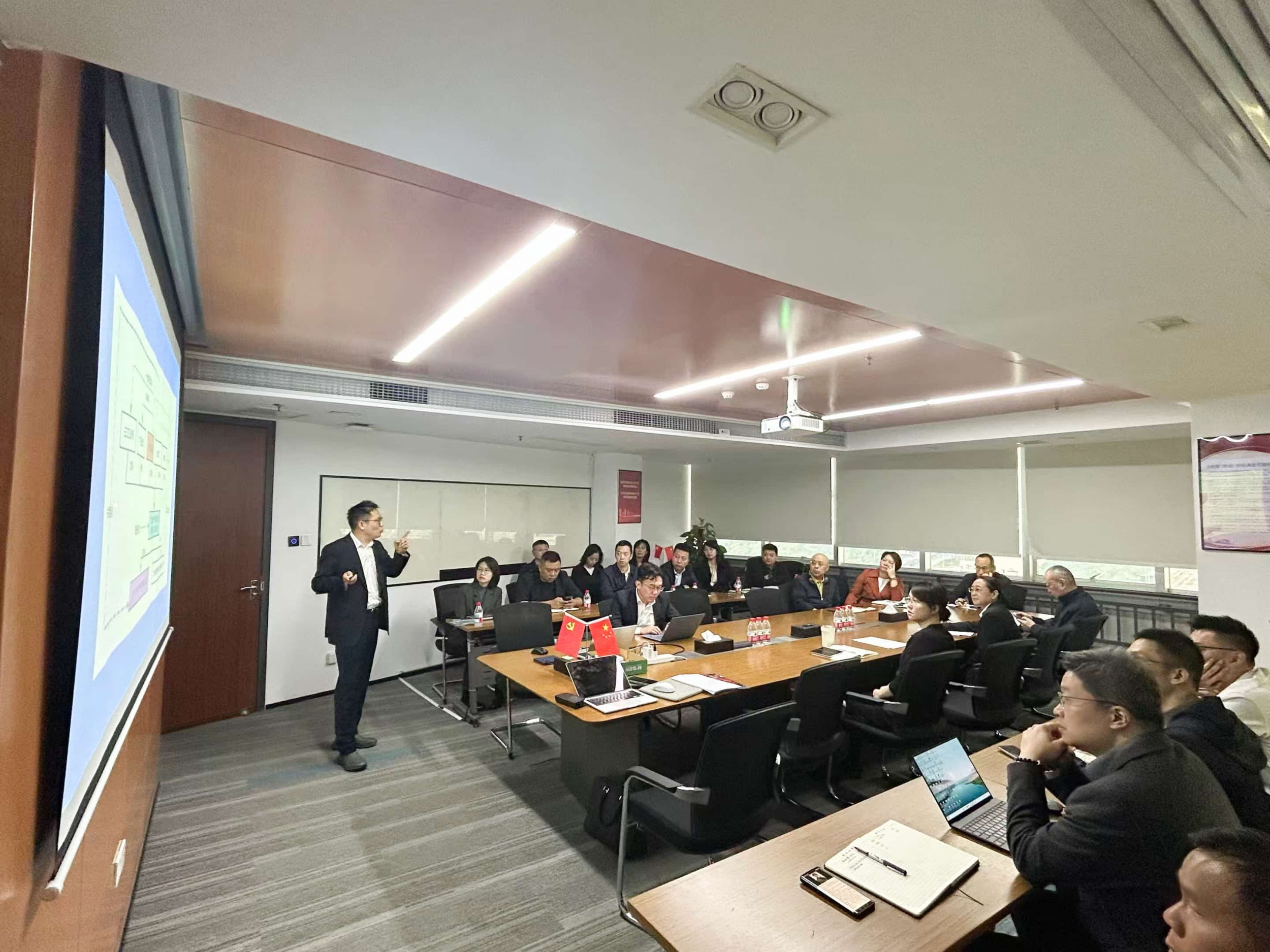 【国鼎动态】高级合伙人李建新律师...