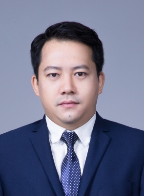 谭伟雄