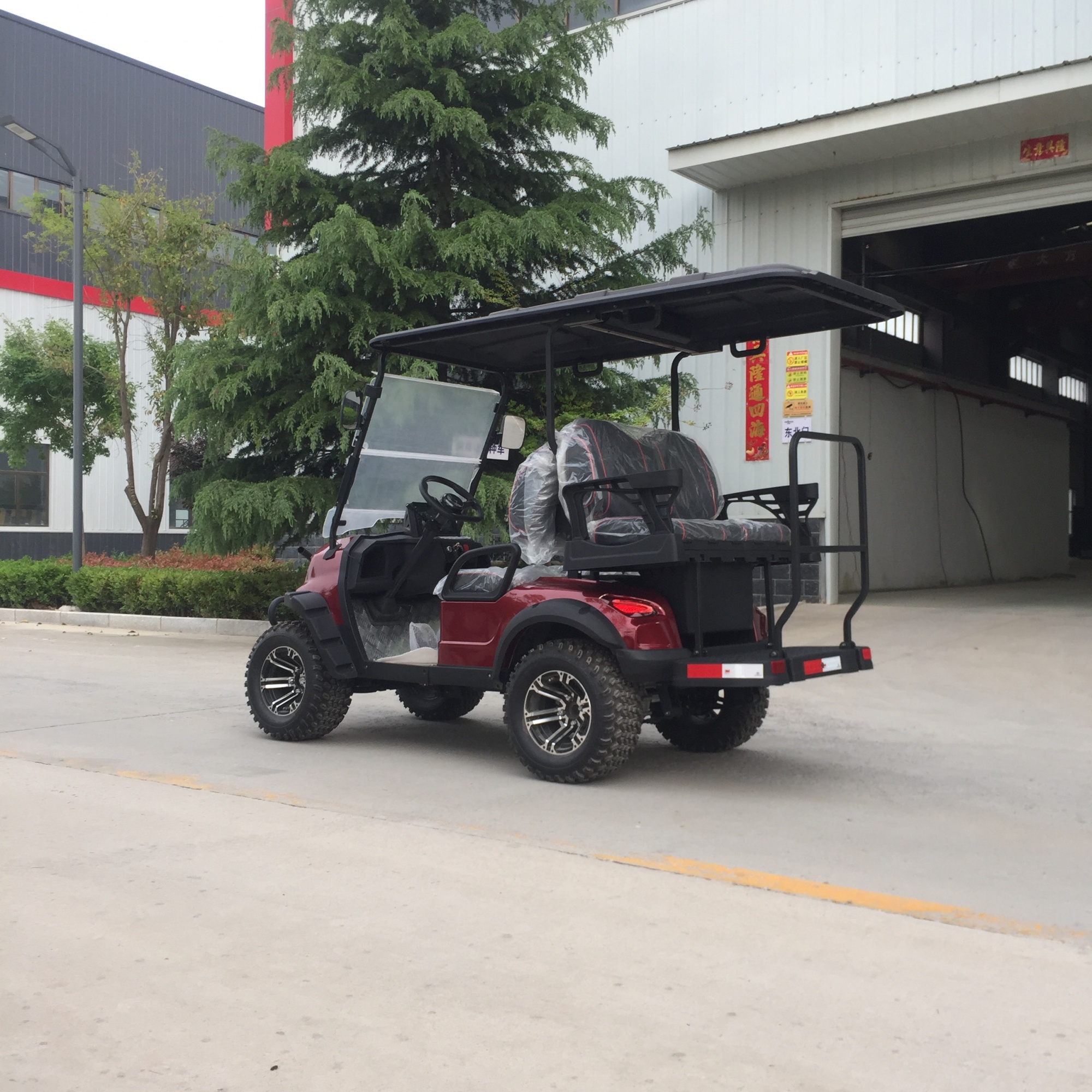 4座新款高尔夫球车