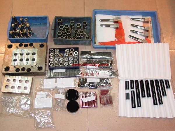 化妆品模具3