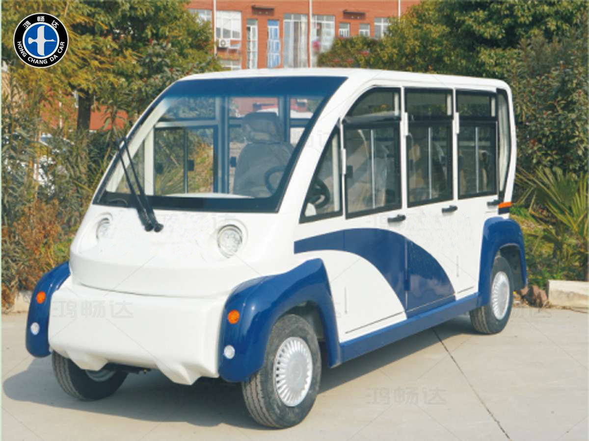 6座封闭式巡逻车