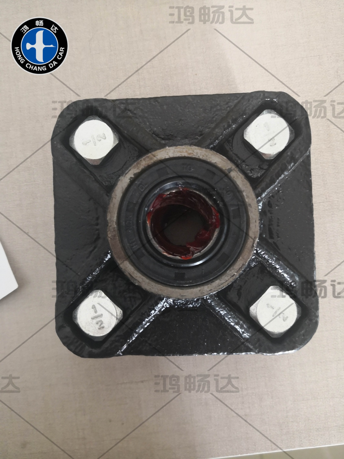 绿通高尔夫球车轴承座