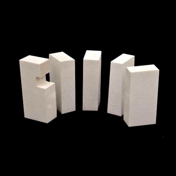 Anti carburizing brick