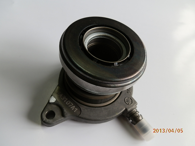 hydraulic clutch throw out bearing 16118 8675052 ZA3107A1 510010310 3182600135 VALEO: 804574
