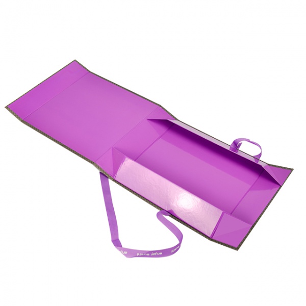 Custom Folding Gift Paper Box With Magnetic Custom Folding Magnets Boxes Paper Packaging Boxes With Ribbon for Clothes 