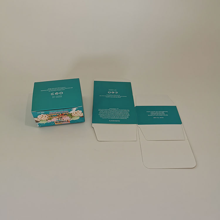 Custom Face Cream Packaging Box White Cardboard Paper Box Skin Care Facial Cleanser Packaging Boxes Cosmetic Package Boxes