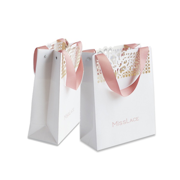 Custom Eco Friendly Art Paper Gift Bags with Handle Retail Boutique Shopping Packaging Bag White Cardboard Paper Bag Printing