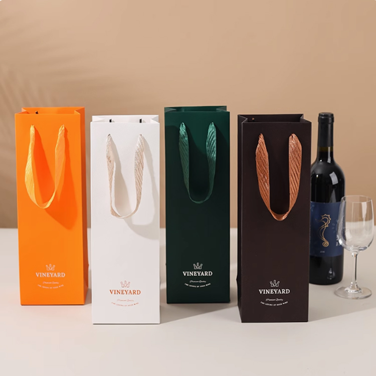 Customized Biodegradable Eco-Friendly Wine Paper Bag Gold Foil/Silver Foil Wine Gift Package Bags with Rope Handles for Promotion