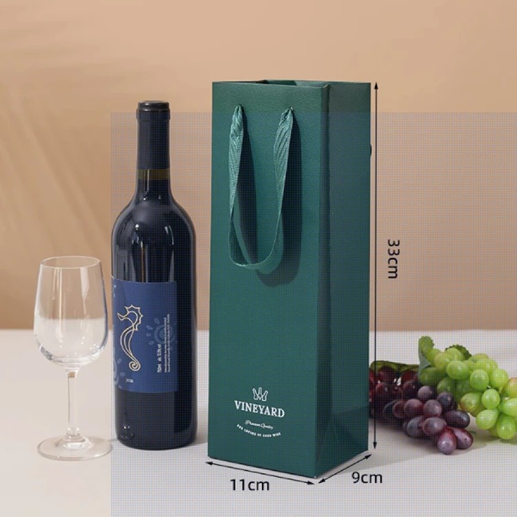 Customized Biodegradable Eco-Friendly Wine Paper Bag Gold Foil/Silver Foil Wine Gift Package Bags with Rope Handles for Promotion