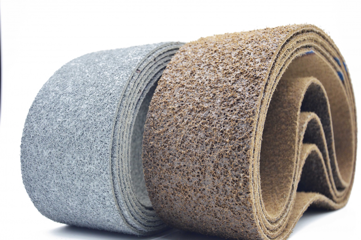 Non-woven surface conditioning belts