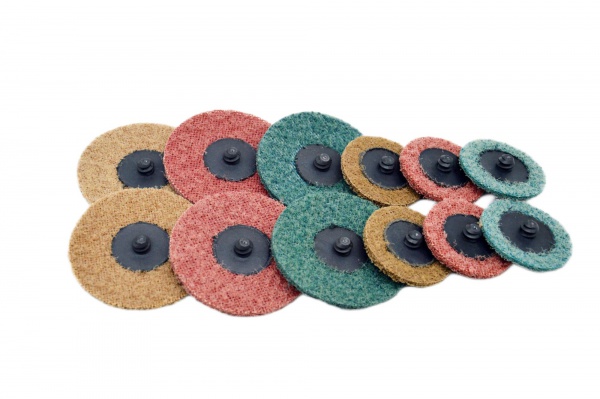 Non-woven surface conditioning quick change discs