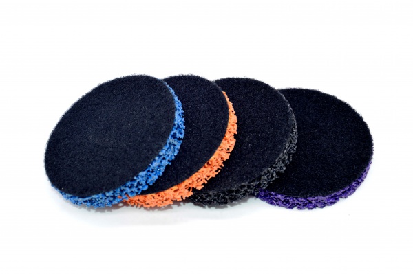 Clean and strip disc with velcro backing