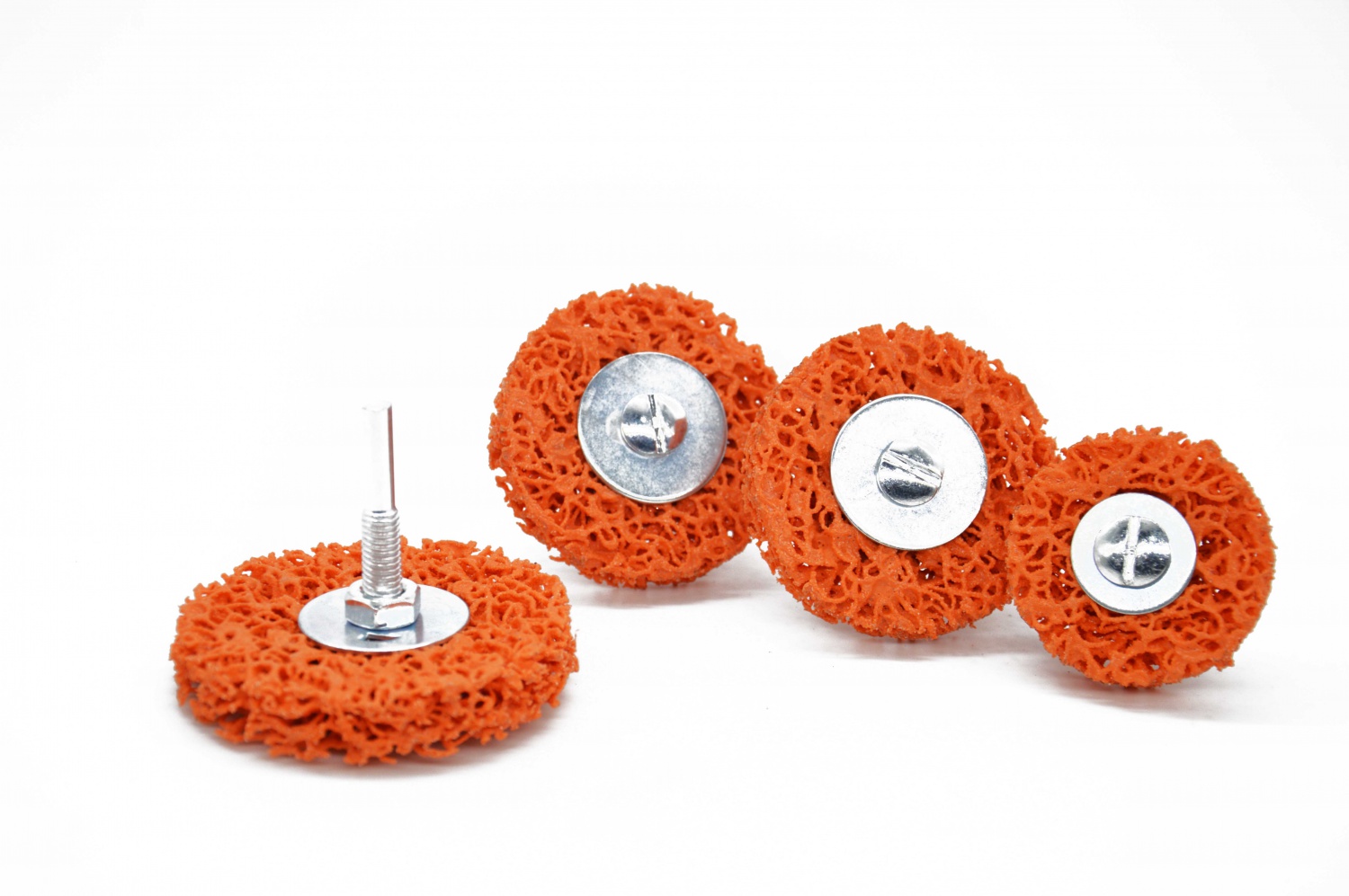 Clean and strip shaft-mounted wheel