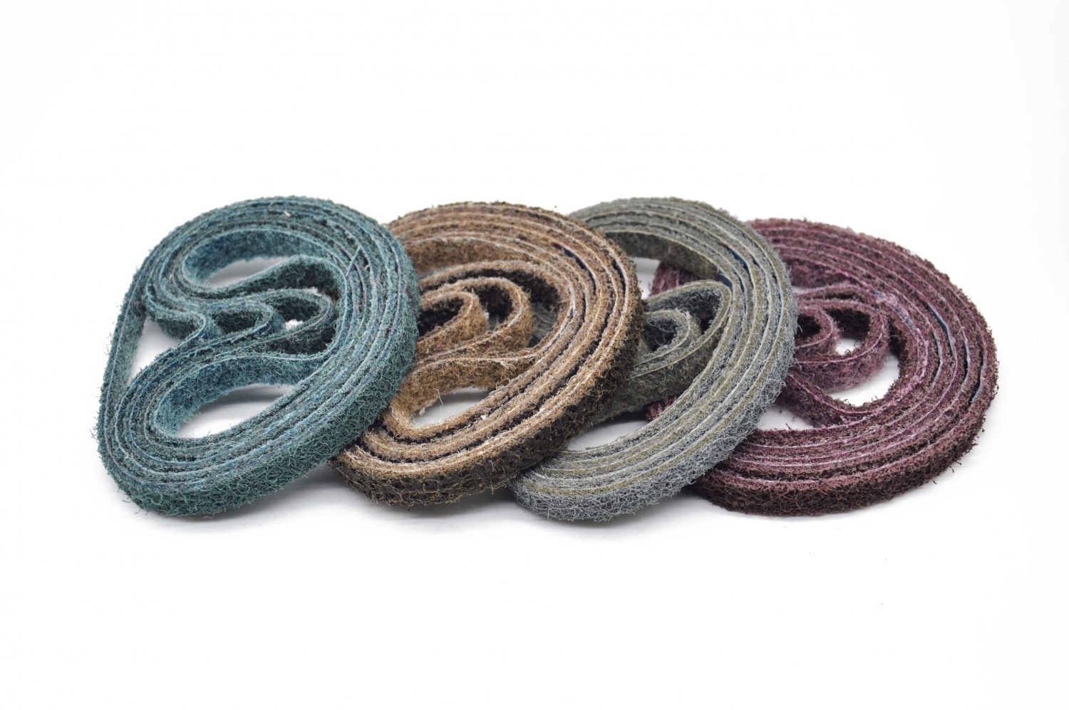Non-woven surface conditioning belts
