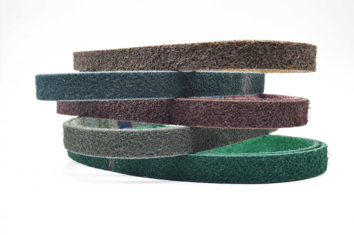 Non-woven surface conditioning belts
