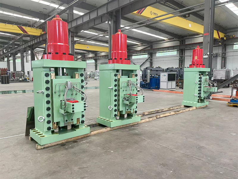 Rolling mill shifting equipment