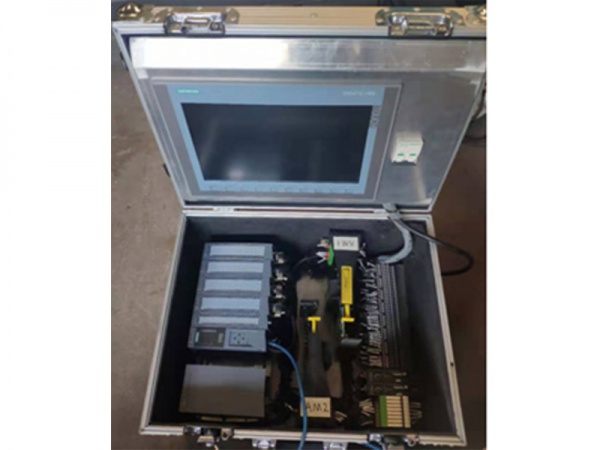  Intelligent online monitor of mould oscillation