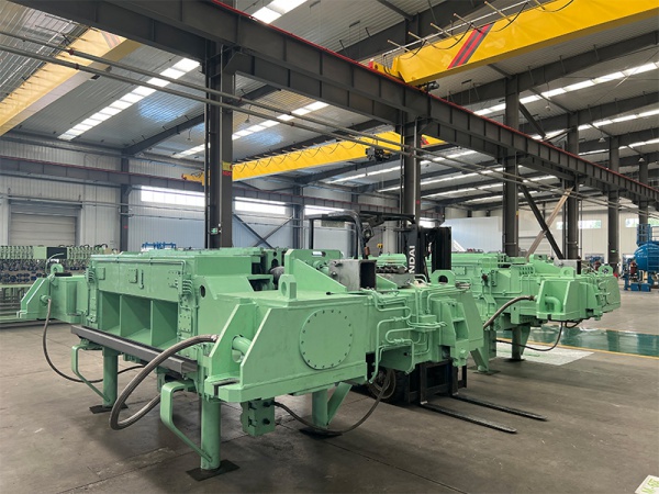 Continuous casting mould