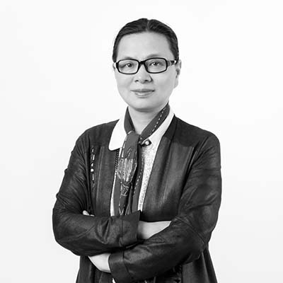 王  霞 WANG XIA