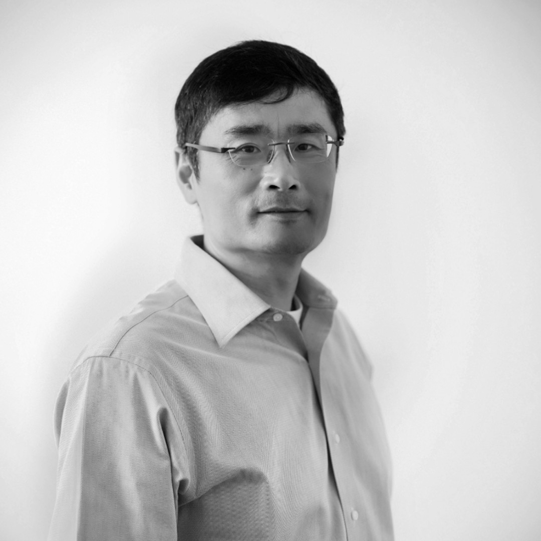 刘迅 LIU XUN