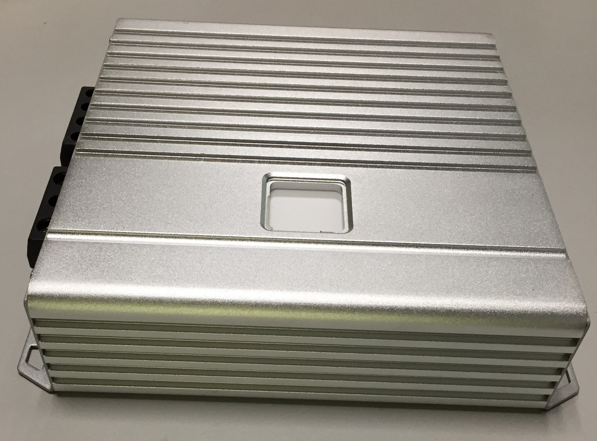 Mini car amplifier 600W RMS