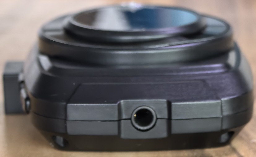 Driver fatigue warning device with SD socket