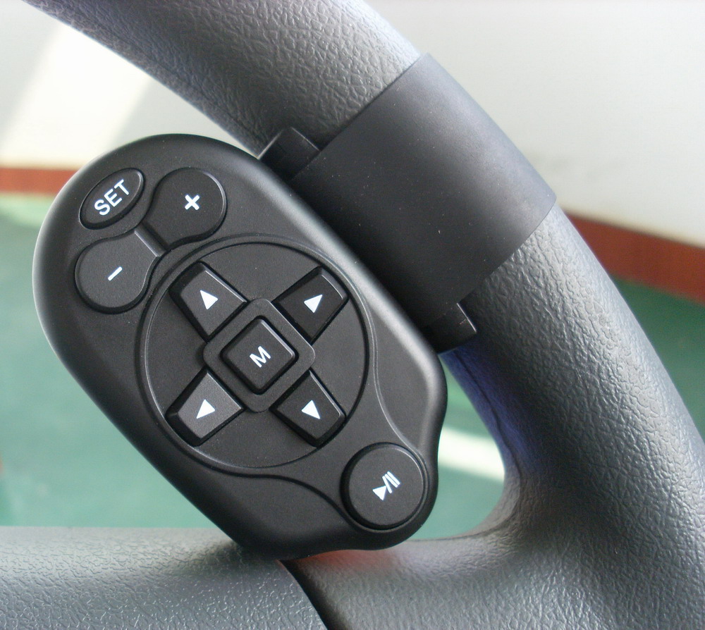 Universal steering wheel remote controller IR