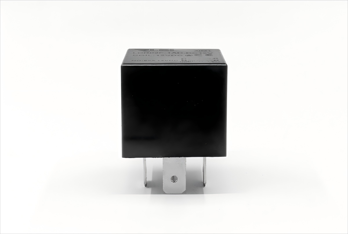 Automobile Relay LCR02F-1AD （ROC） 60A 14VDC