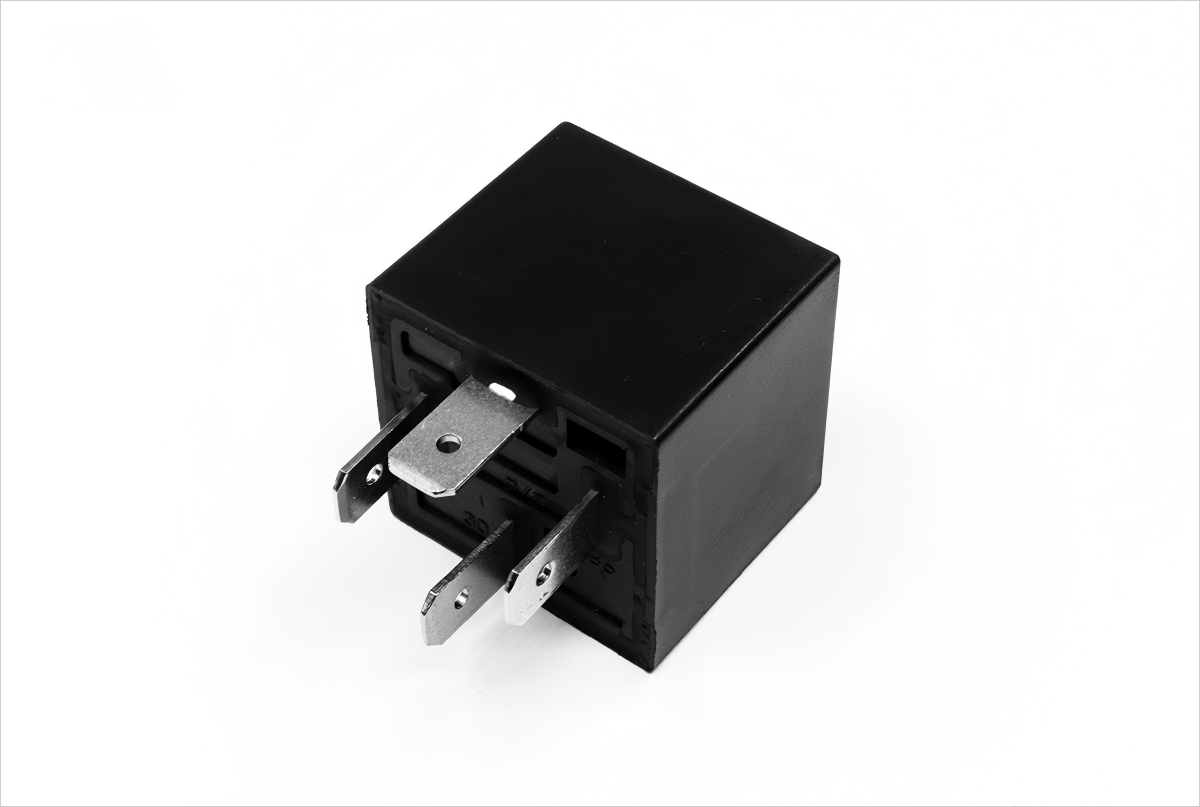 Automobile Relay LCR02F-1AD （ROC） 60A 14VDC