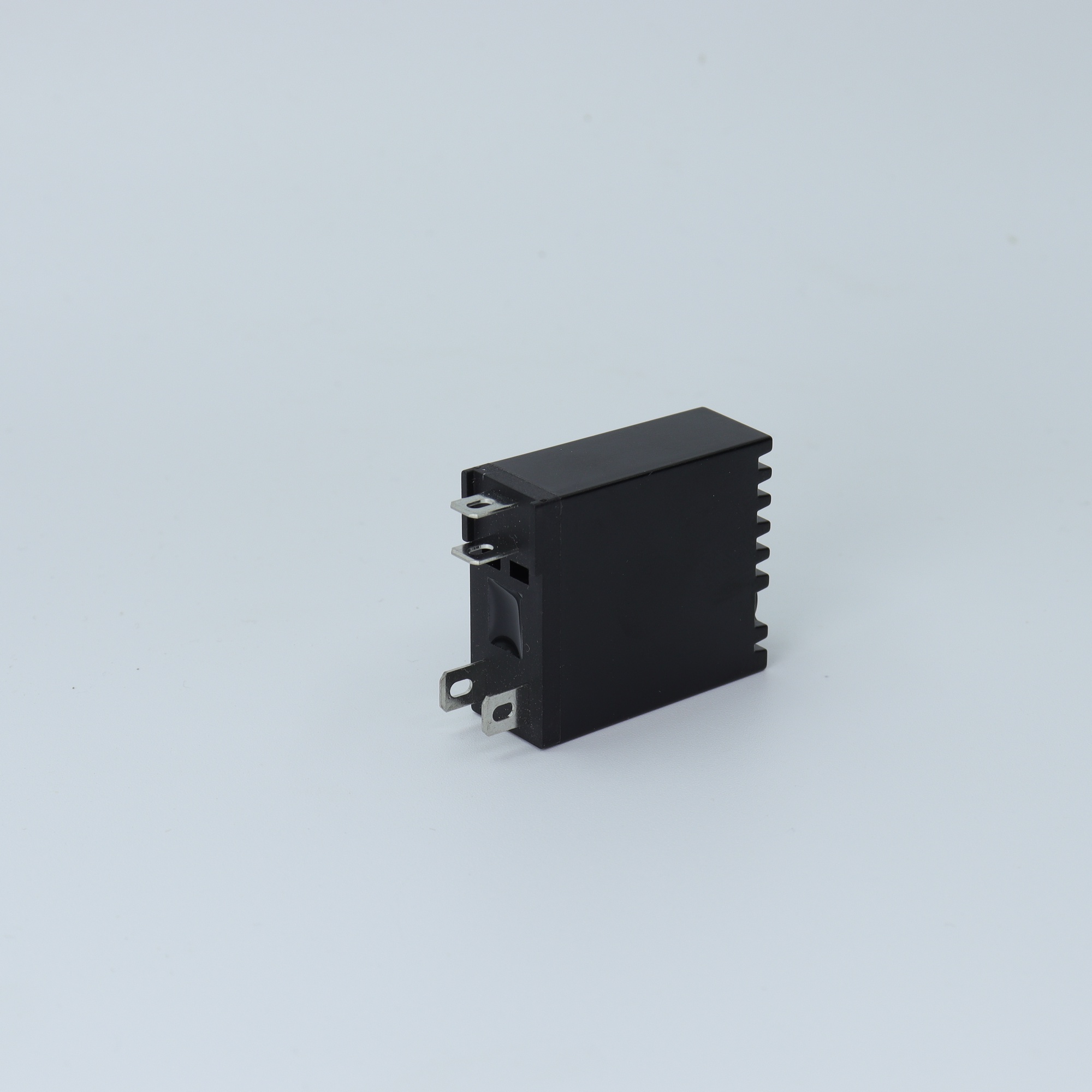 Solid State Relay LSR8-1-305DA （ROC） SSR 5A 440VAC 3-32VDC