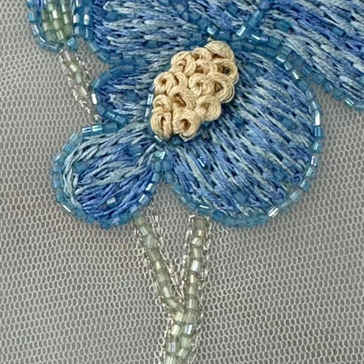 Beaded sequins flower accessories