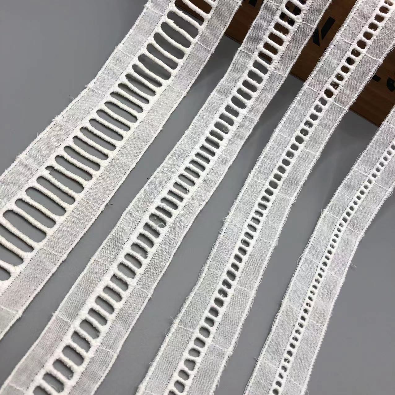 Water-Soluble DIY Lace Clothing Accessories