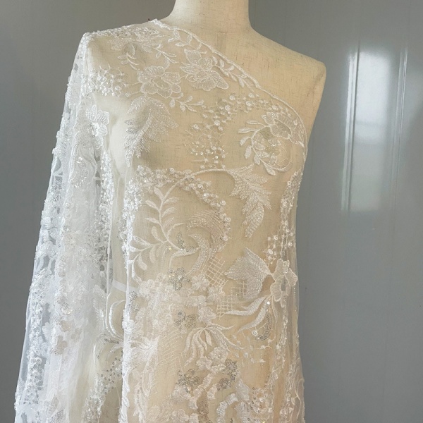 Full-Width Embroidery Fabric Lace Mesh Fabric