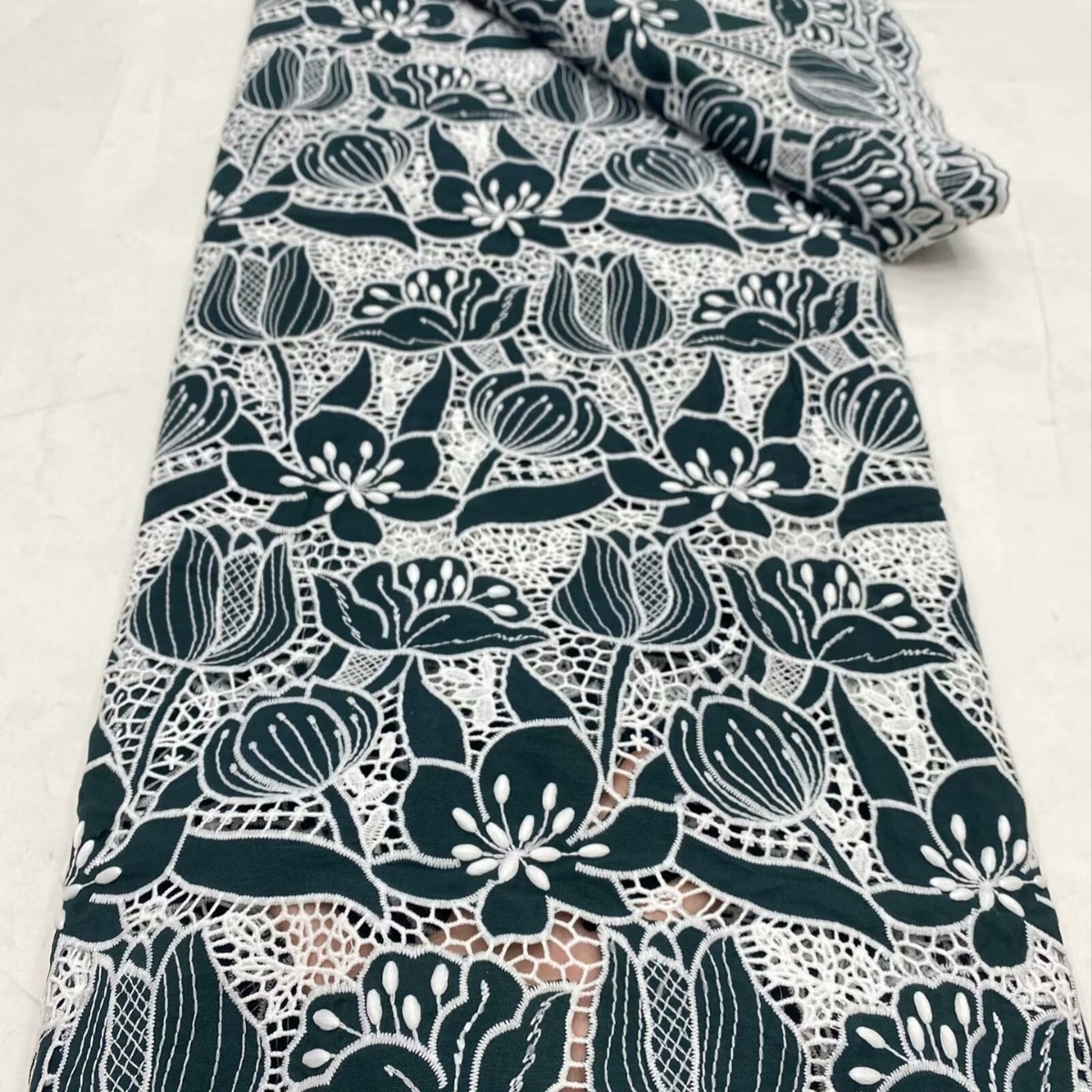 Chiffon Laser Flower Full-Frame 3D Stamen Embroidery