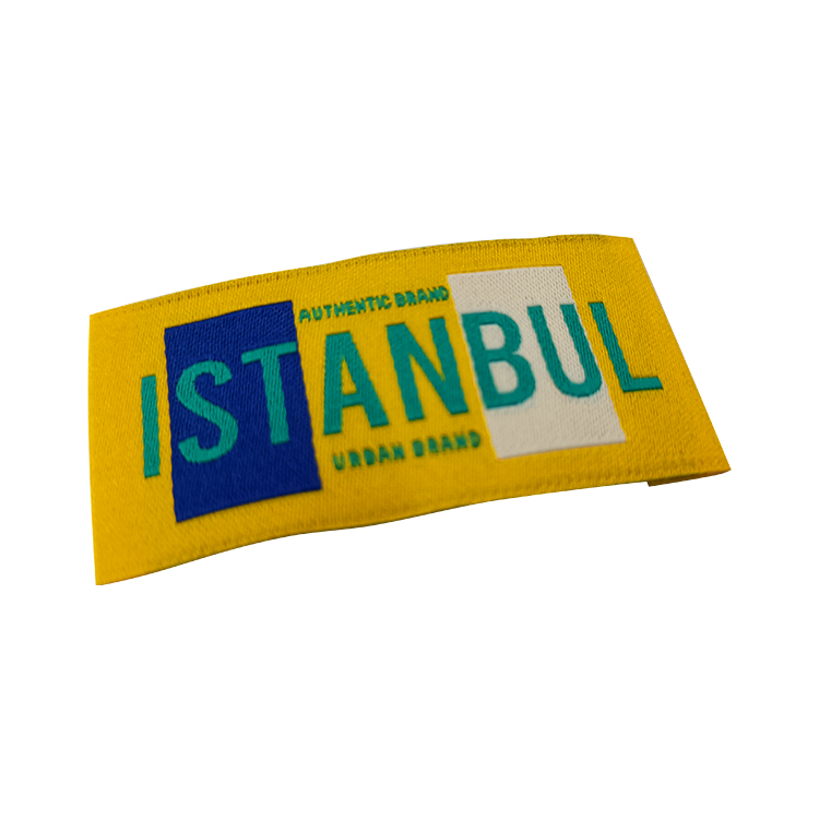 Design new color yellow logo clothing woven label neckline/T-shirt