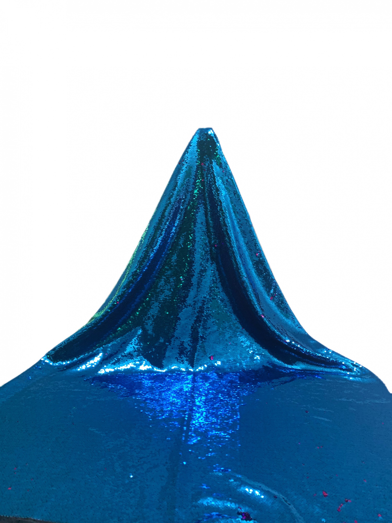 Blue sequined embroidered fabric, suitable for making tops, skirts, home textiles, wedding dresses, and stage costumes. Vibrant color.