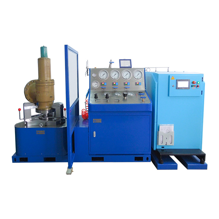 Gas and liquid test bench with HP air compressor