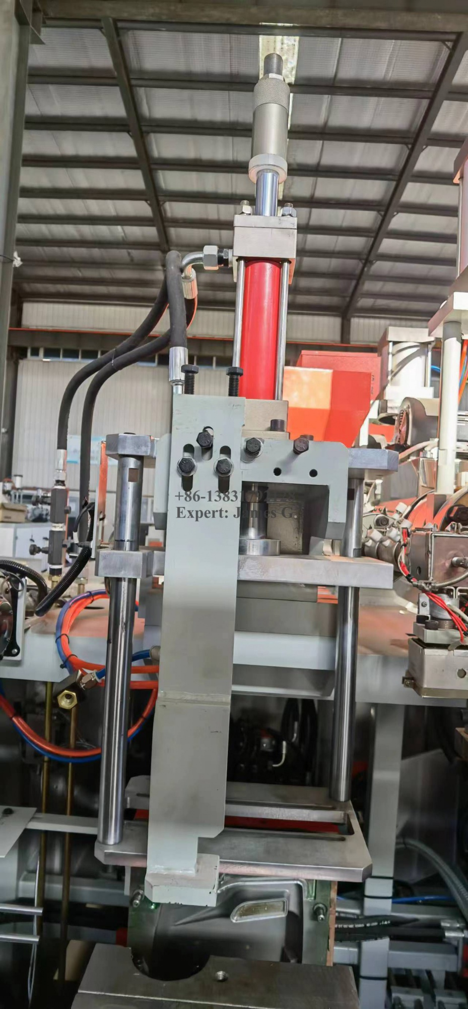 2L Double Cavities Double Stations Blow Molding Machine Price