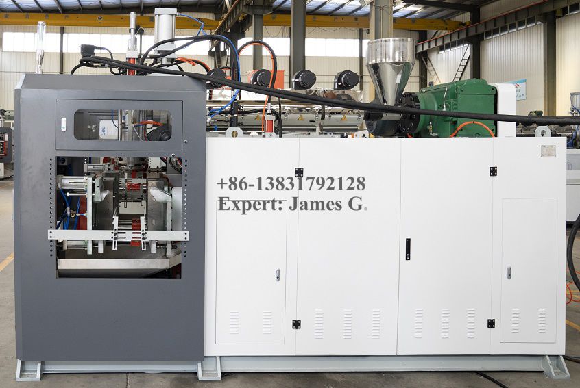 2L Double Cavities Double Stations Blow Molding Machine Price