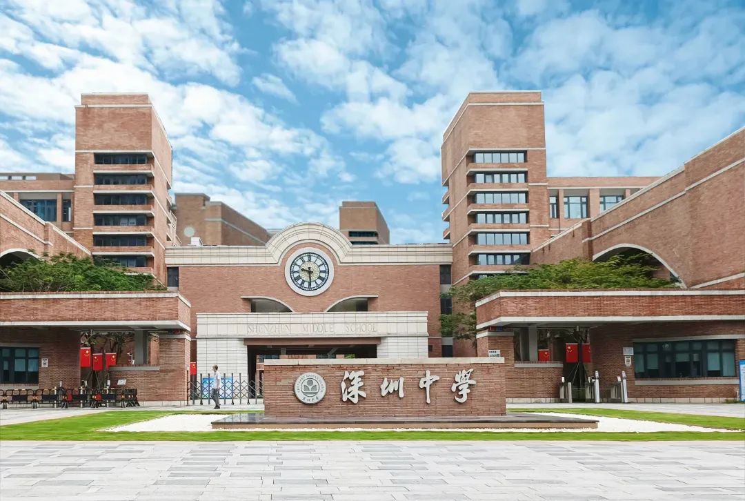 安吉尔为深圳中学校园饮水健康护航