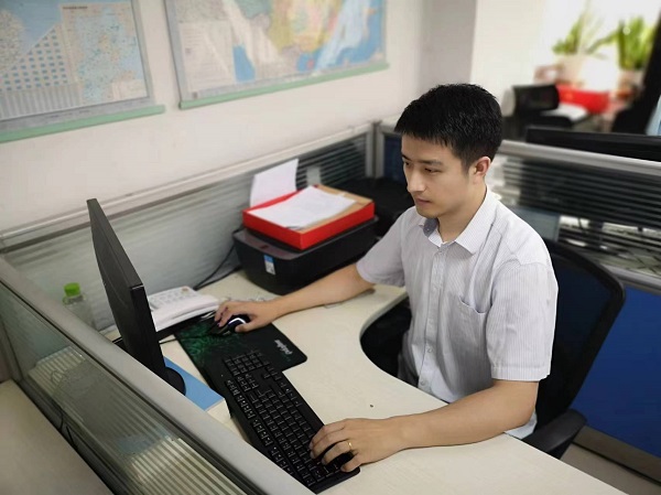 倾心倾力办实事  担当作为践初心——记集团优秀党员、装饰公司综合办公室付云腾