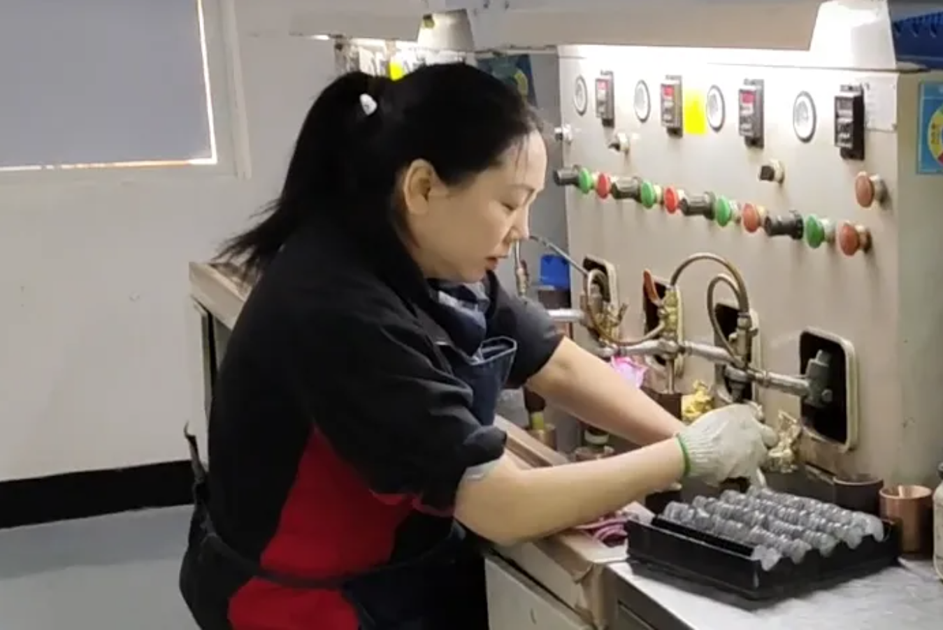 致敬晶源的奋斗者