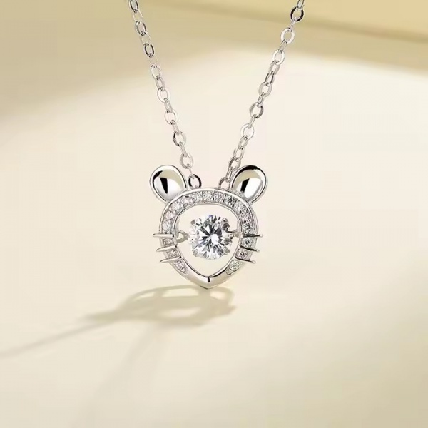HSP513132 Ladia Jewelry 925 Sterling Silver Animal Head Dancing Stone Pendant Necklace