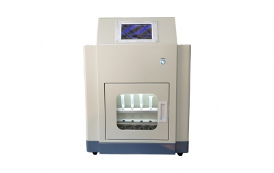 Automatic solid phase extraction device