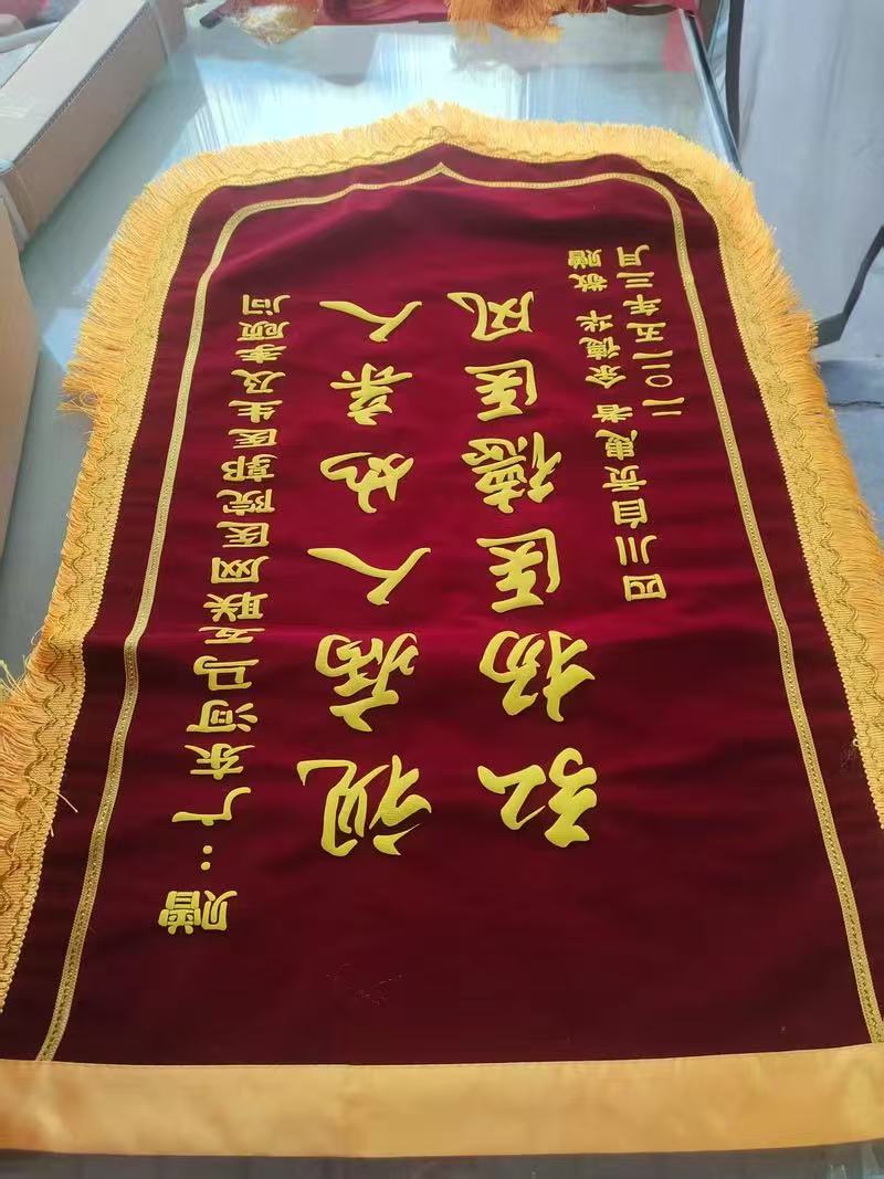 余德华3791003耳鸣，耳聋，耳膜破了