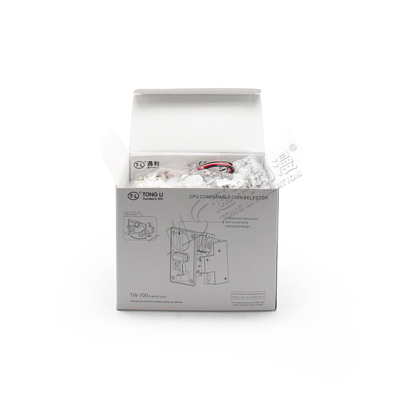 TW-700